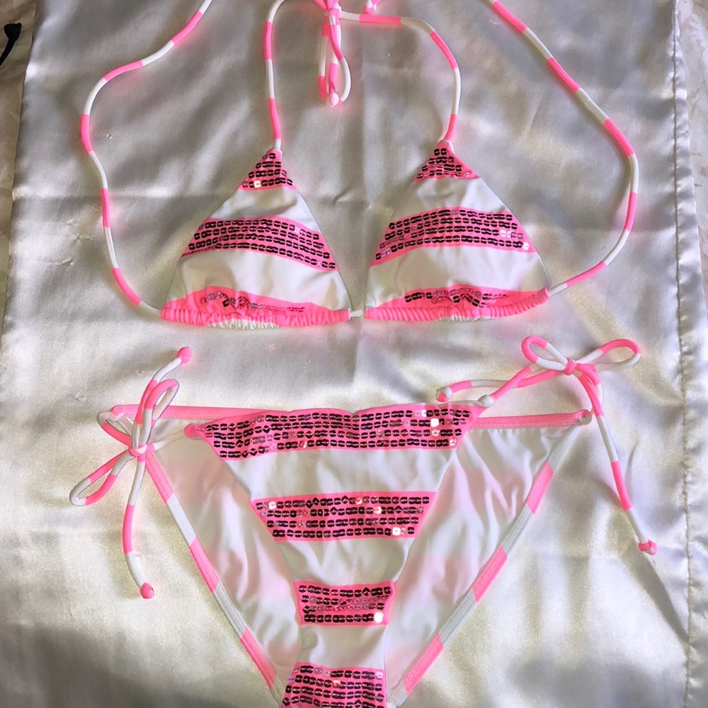 Victoria’s Secret Pink Sequin Bikink
